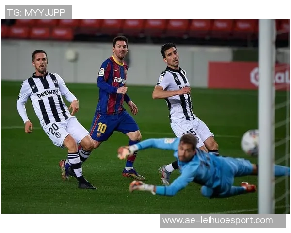 西超杯半决赛即将开战巴萨对决毕巴马竞迎战皇马总奖金高达2300万欧