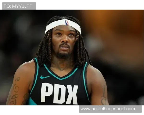 罗威全能表现助力球队胜利4中3斩获6分11板2助攻2盖帽正负值并列最高