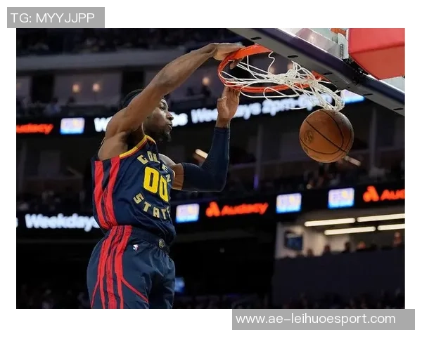 杰伦格林重返赛场展现冲击篮筐的惊人能力让人期待