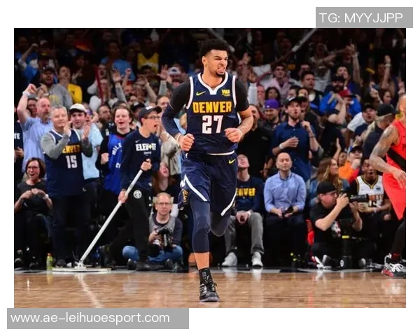 周最佳球员揭晓贾马尔穆雷场均298分杰伦布朗带队完美表现